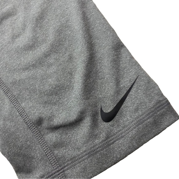 Nike Pro Sri fit gray leggings cropped size M medium - Picture 6 of 10